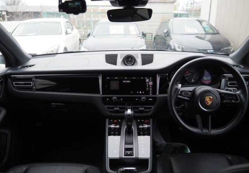 2023 Porsche Macan 2,0L 2023 Cyprus