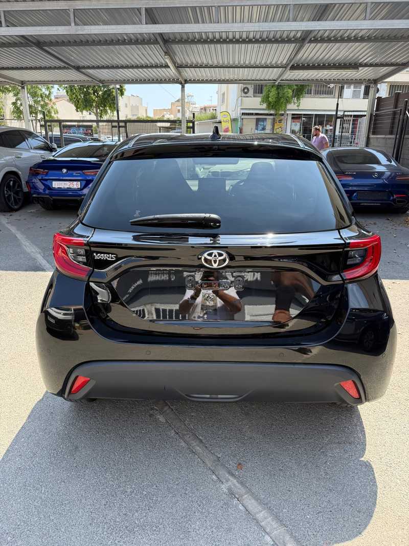 2022 Toyota Yaris 1,5L 2022 Cyprus