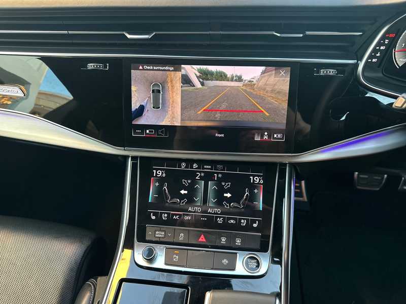 2022 Audi Q8 3,0L 2022 Cyprus