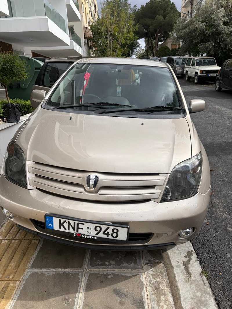 2003 Toyota Ist 1,3L 2003 Cyprus