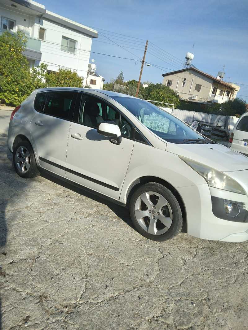 Peugeot 3008 1,6L 2012
