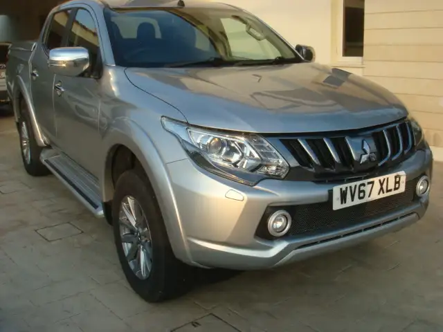 Mitsubishi L200