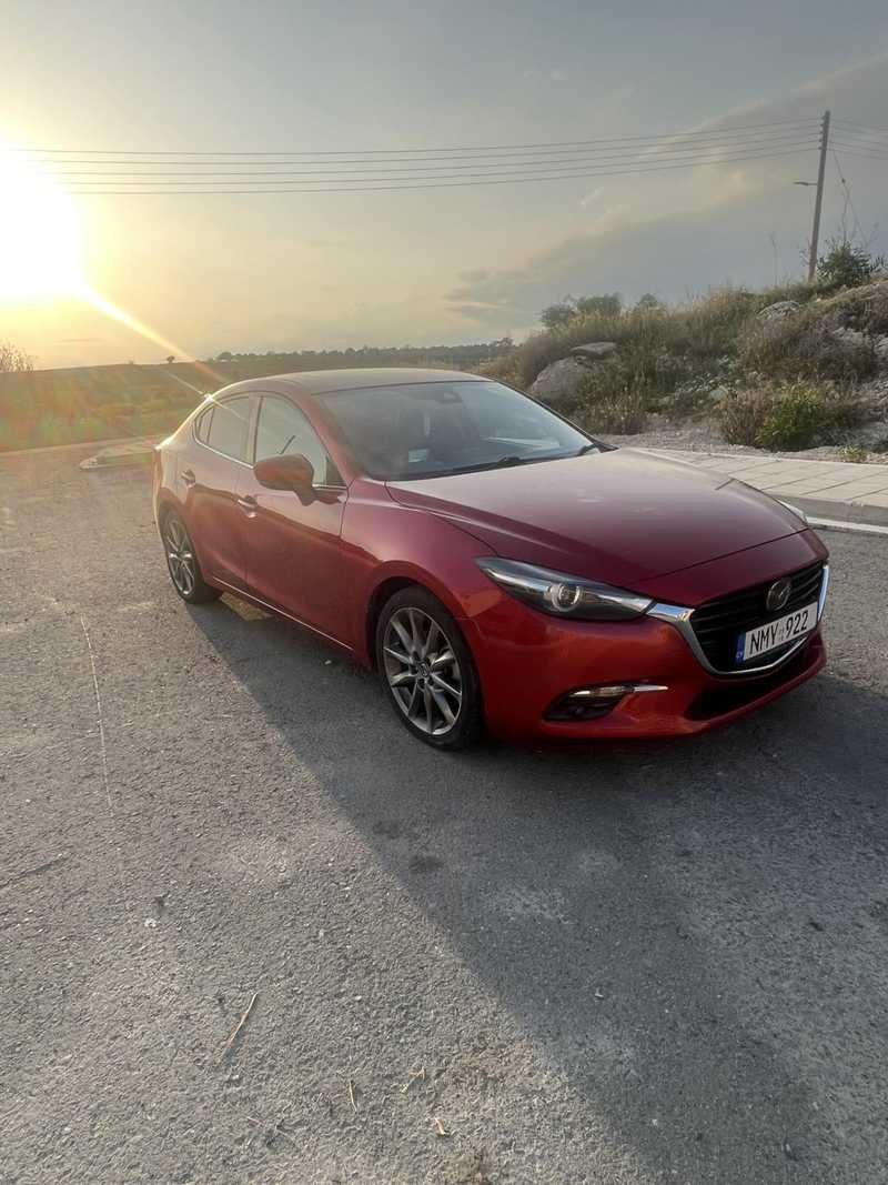 Mazda Axela 2,0L 2016