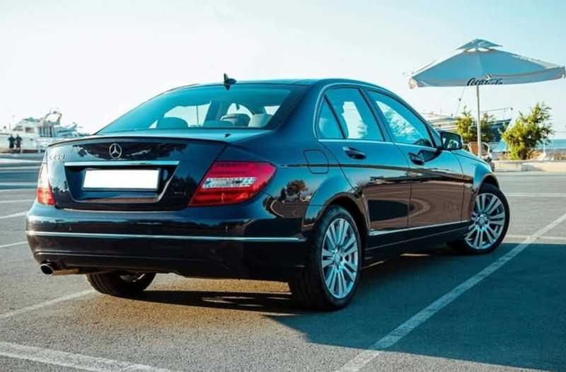 Mercedes-Benz C-Class 2,5L 2011