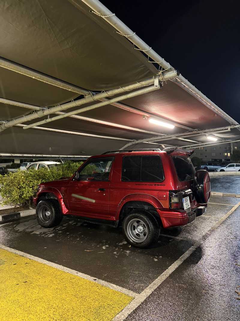 1992 Mitsubishi Pajero 2,5L 1992 Cyprus