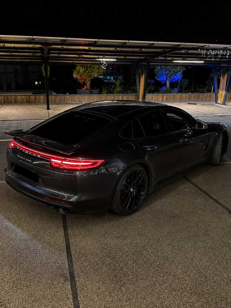 2020 Porsche Panamera 4,0L 2020 Cyprus