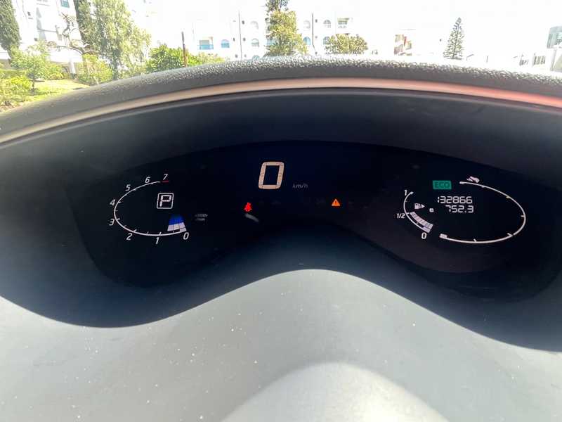 2012 Nissan Serena 2,0L 2012 Cyprus