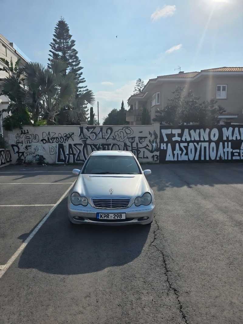 Mercedes-Benz C-Class 2003