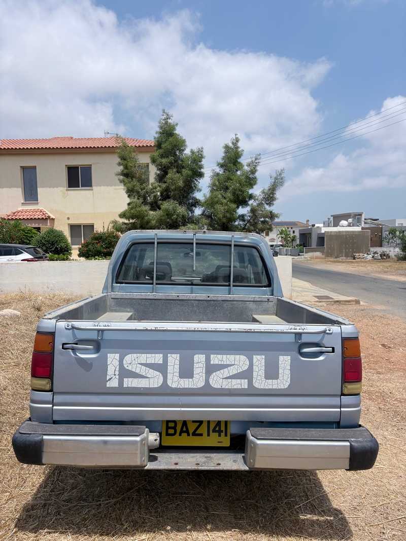Isuzu Pick-up 2,5L 1992