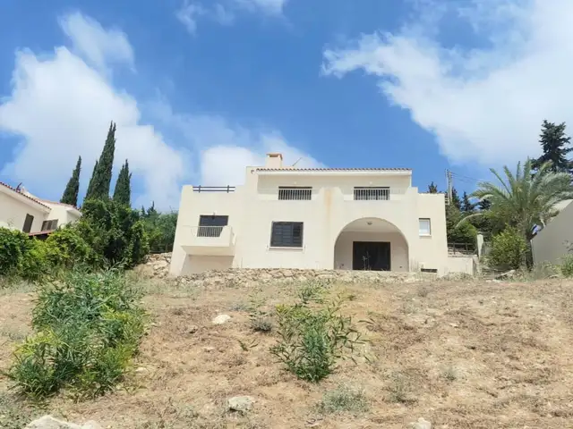 4-bedroom detached house for sale, Paphos — Tala