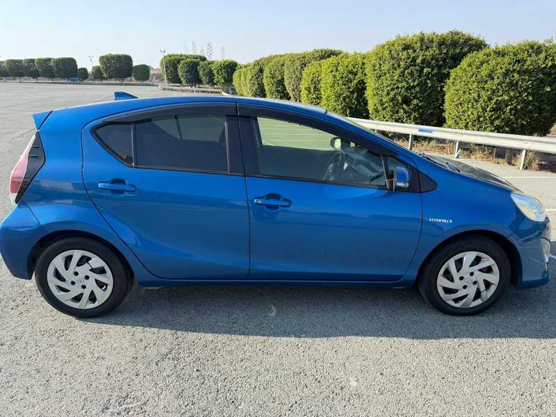 2015 Toyota Aqua 1,5L 2015 Cyprus