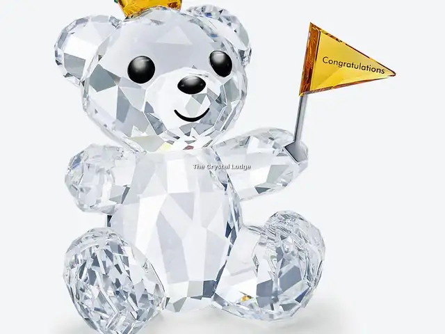 Swarovski kris bear - item no.5492229, Επαρχία Λευκωσίας — Λατσιά - Άγιος Γεώργιος