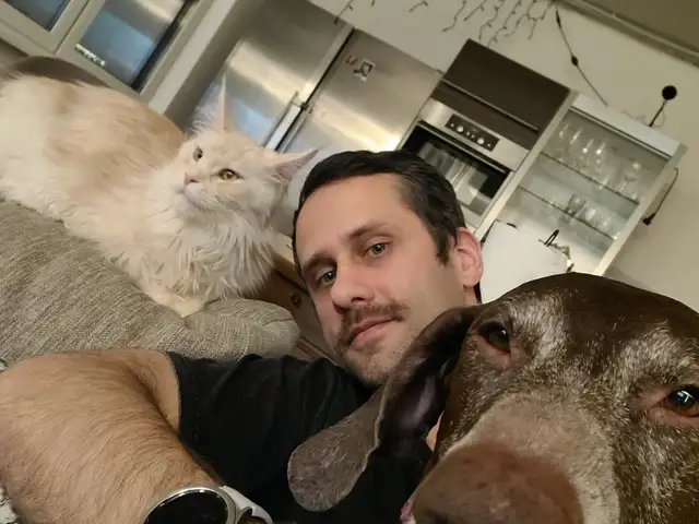 Home pet boarding/pet sitting, Επαρχία Λεμεσού — Ερήμη