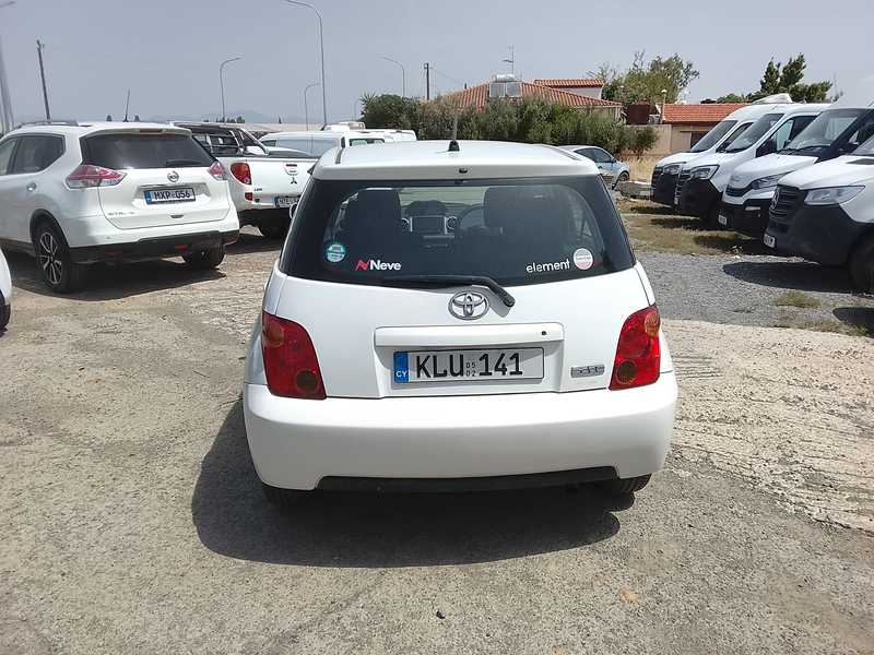 2002 Toyota Ist 1,3L 2002 Cyprus