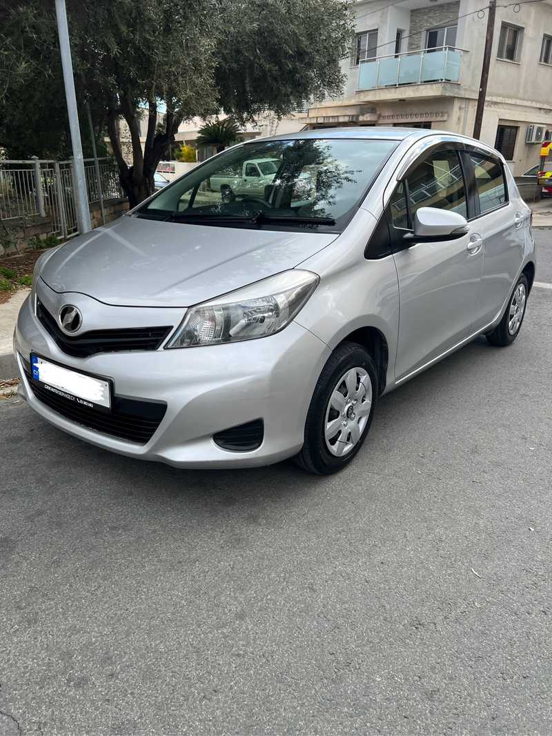 2013 Toyota Vitz 1,0L 2013 Cyprus