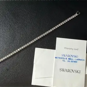 Swarovski bracelet, Επαρχία Λάρνακας — Μενεού