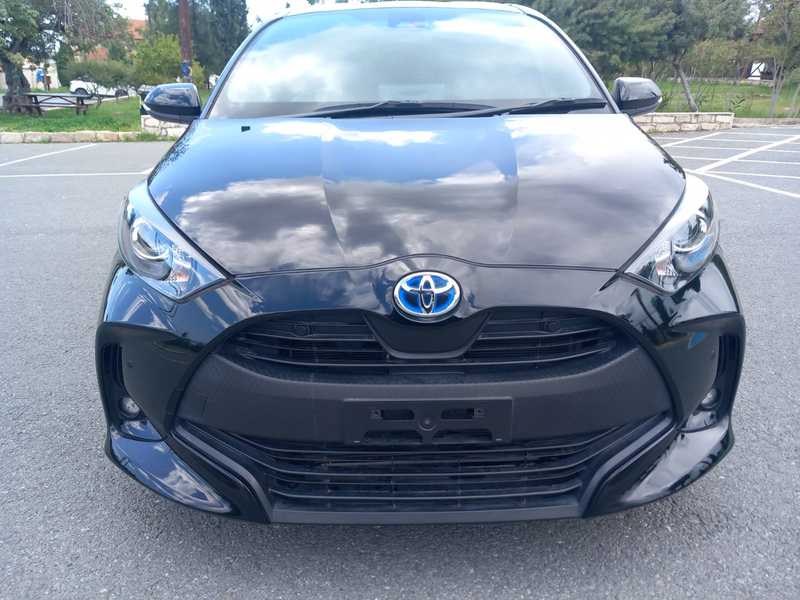 2022 Toyota Yaris 1,5L 2022 Cyprus