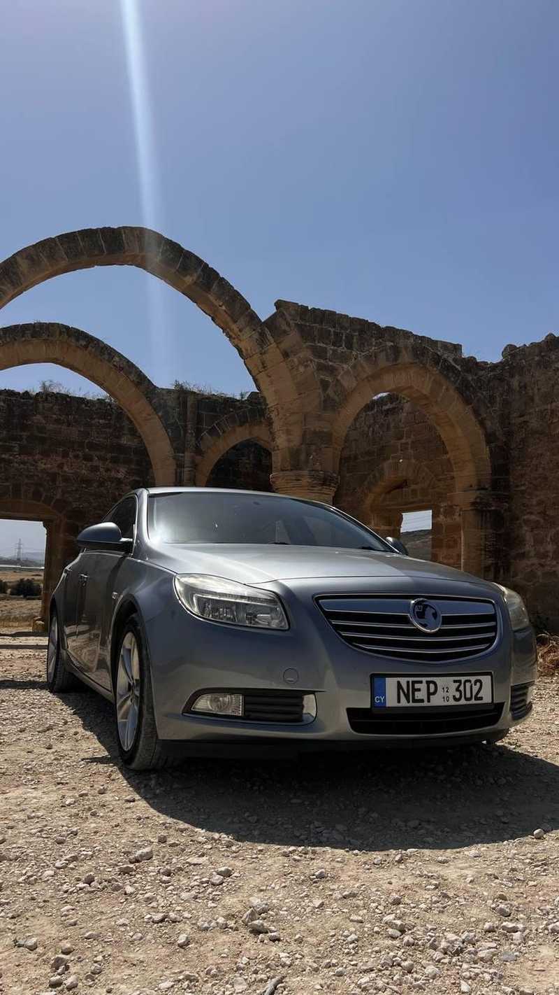 2010 Opel, Vauxhall Insignia 2,0L 2010 Cyprus