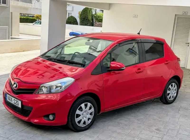 2014 Toyota Vitz 1,3L 2014 Cyprus