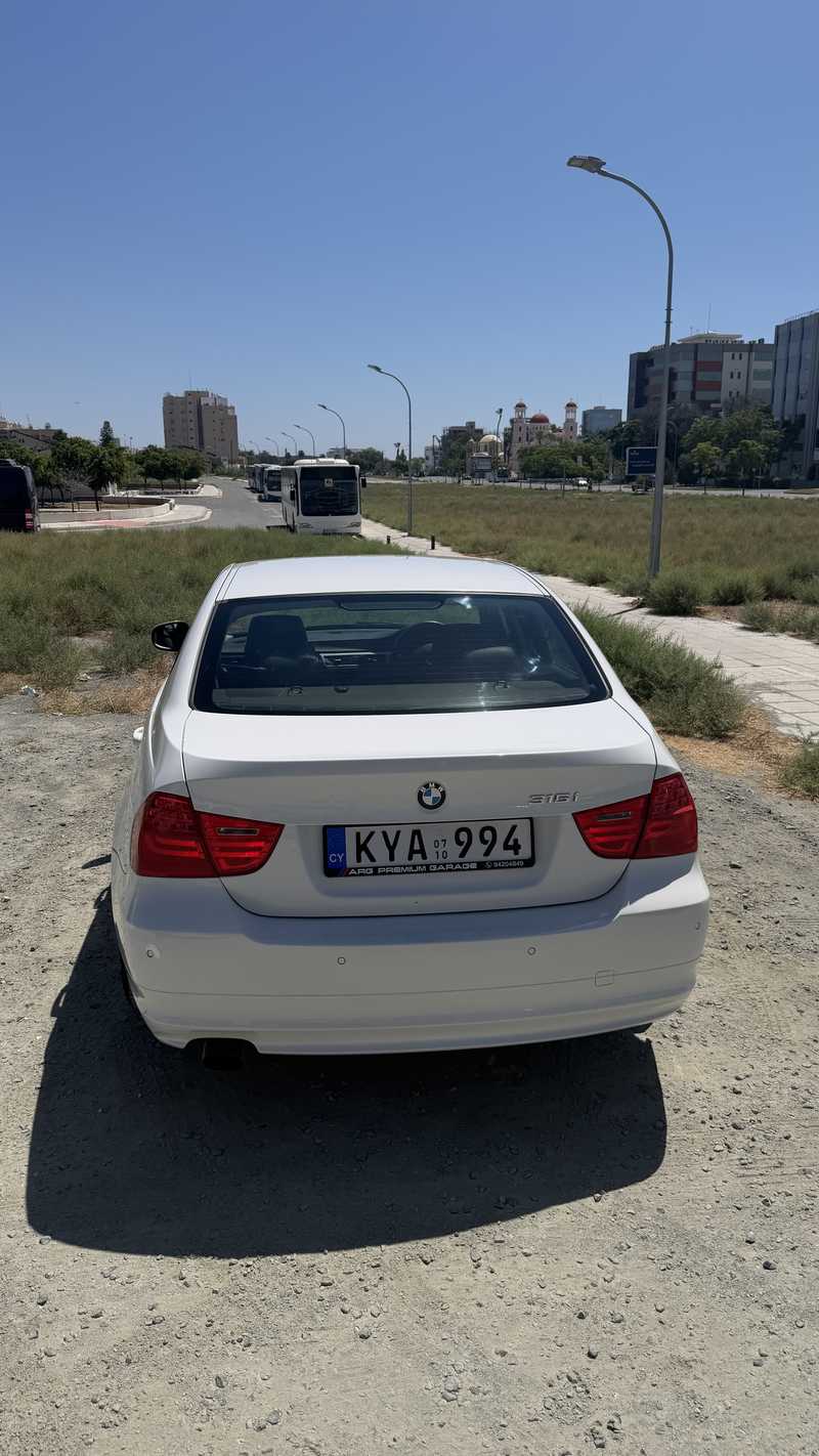 2010 BMW 3-Series 1,6L 2010 Cyprus