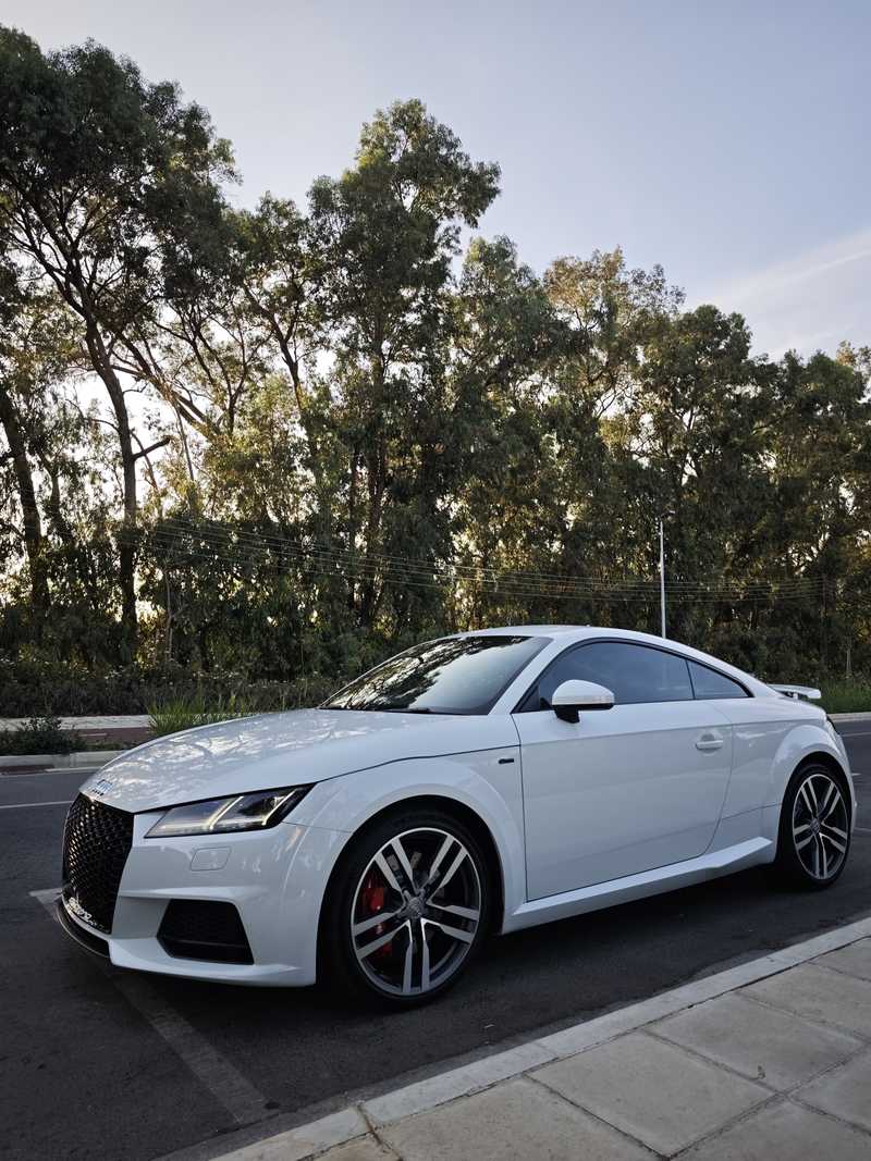 Audi TT 2,0L 2015