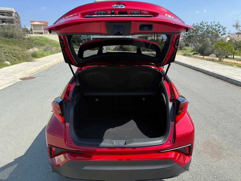 2019 Toyota C-HR 1,8L 2019 Cyprus