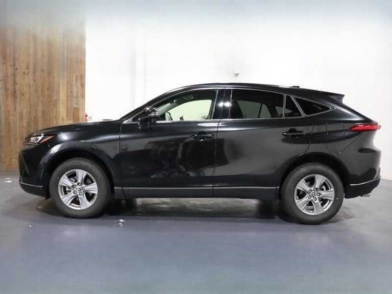 2023 Toyota Harrier 2,5L 2023 Cyprus
