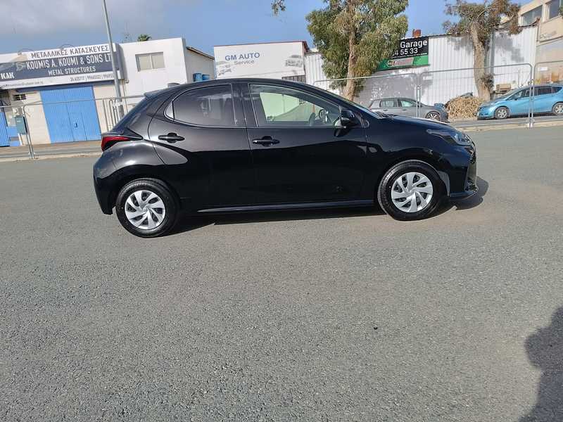 2022 Toyota Yaris 1,0L 2022 Cyprus