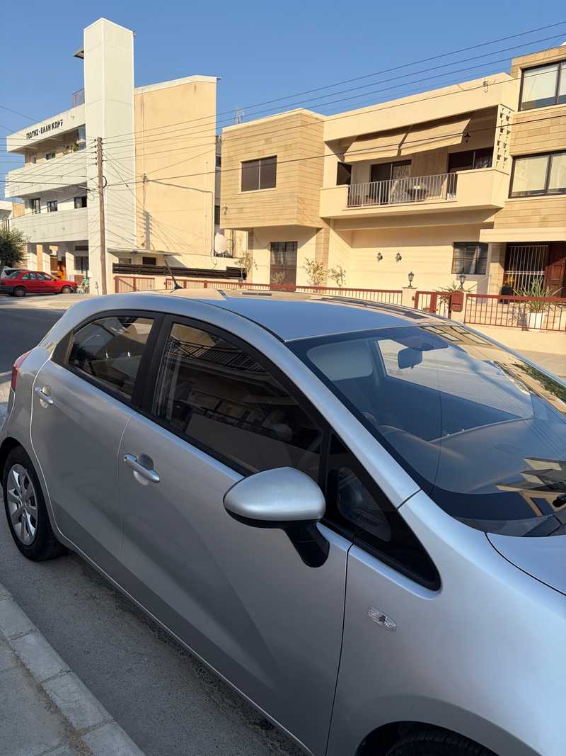 2015 KIA Rio 1,3L 2015 Cyprus