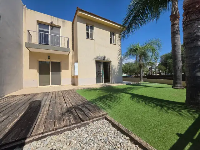 4-bedroom detached house to rent, Επαρχία Λεμεσού — Λεμεσός - Άγιος Σπυρίδων