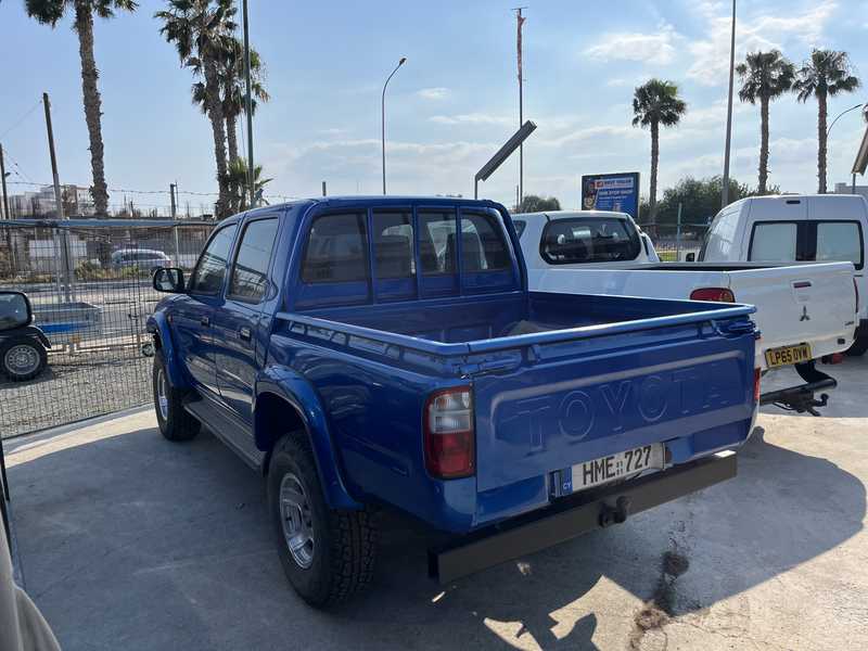 2001 Toyota Hilux 2,5L 2001 Cyprus