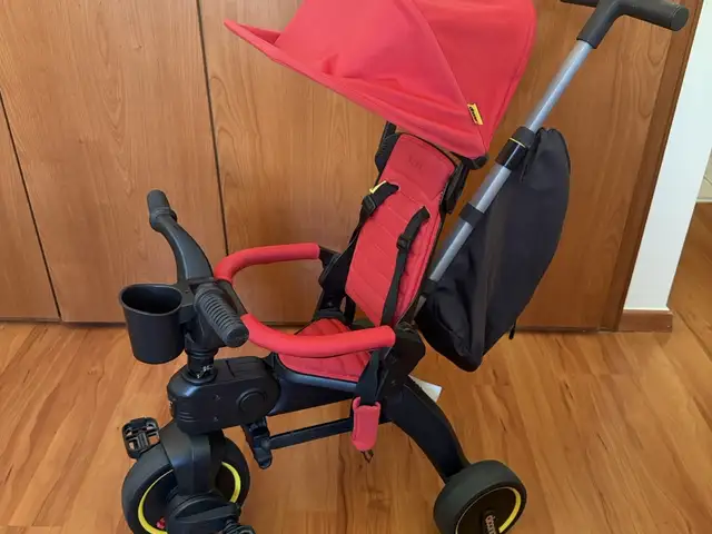 Doona liki trike s3 in flame red, Επαρχία Λεμεσού — Λεμεσός - Νεάπολη