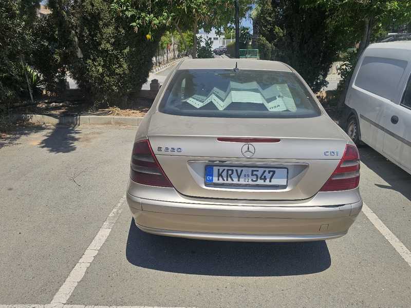 2002 Mercedes-Benz E-Class 2,2L 2002 Cyprus