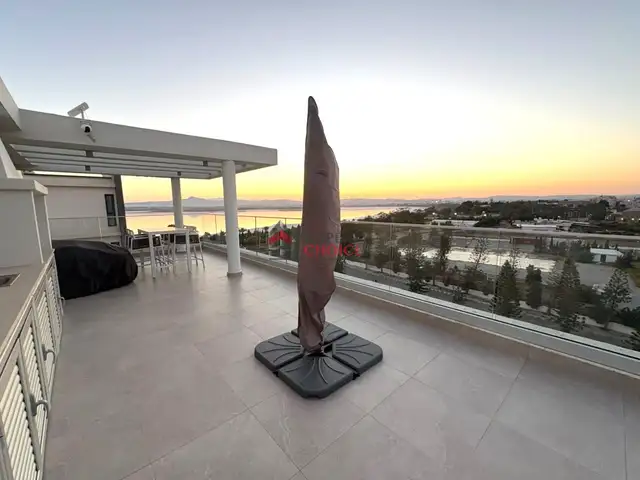 2-bedroom penthouse for sale, Επαρχία Λάρνακας — Λάρνακα - Μακένζυ
