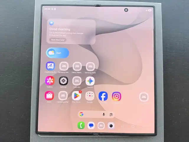 Samsung z fold 8 ultra 256gb eu, Limassol — Limassol Marina