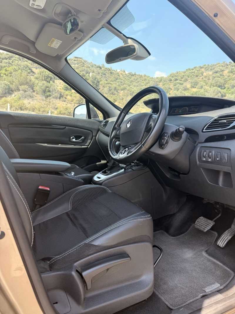 2016 Renault Scenic 1,5L 2016 Cyprus
