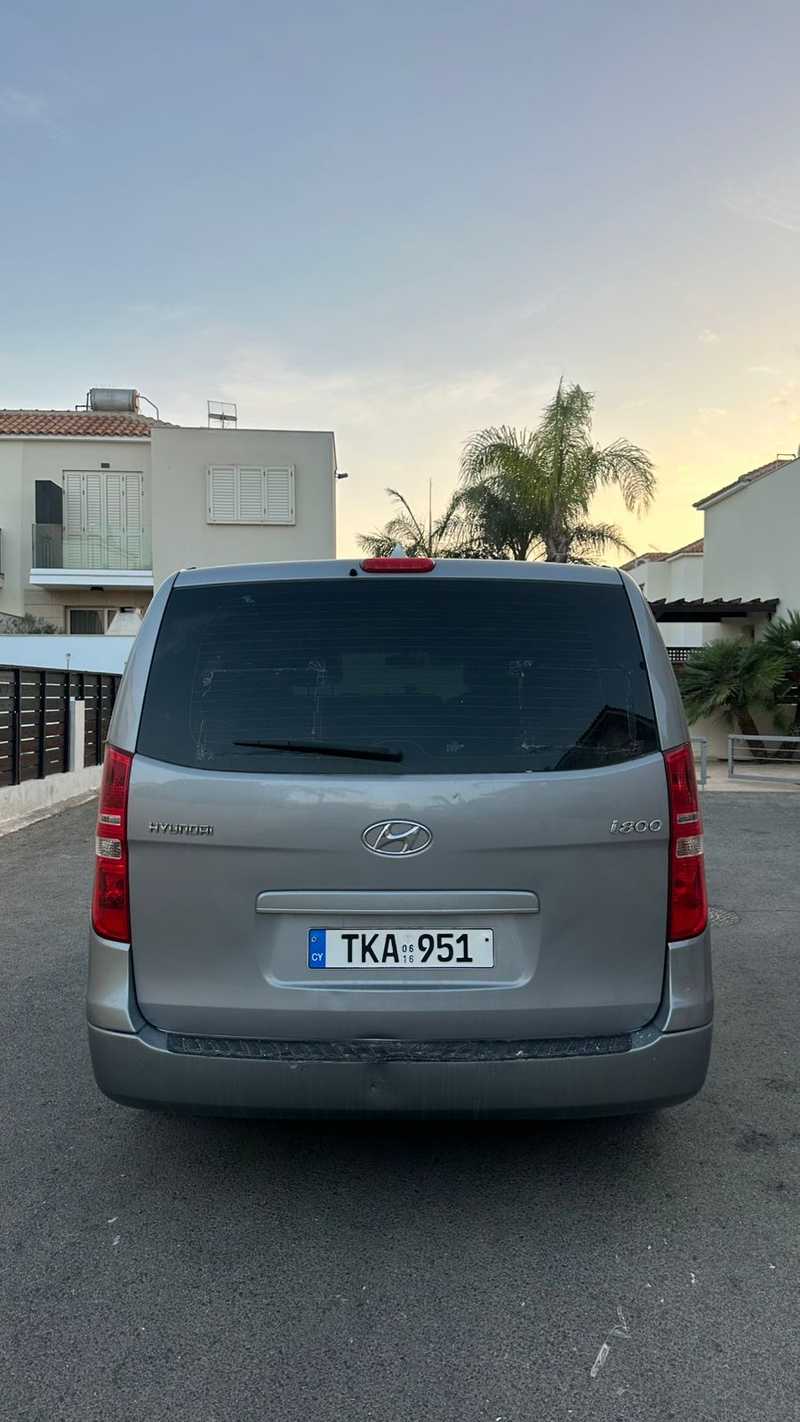 2016 Hyundai i800 2,5L 2016 Cyprus