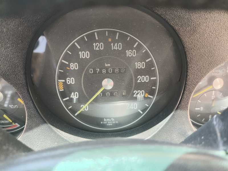1989 Mercedes-Benz SL-Class 5,0L 1989 Cyprus