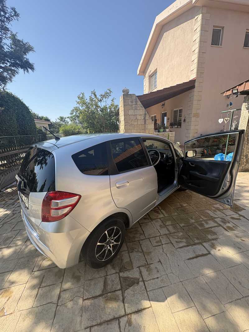 2011 Honda Fit 1,3L 2011 Cyprus