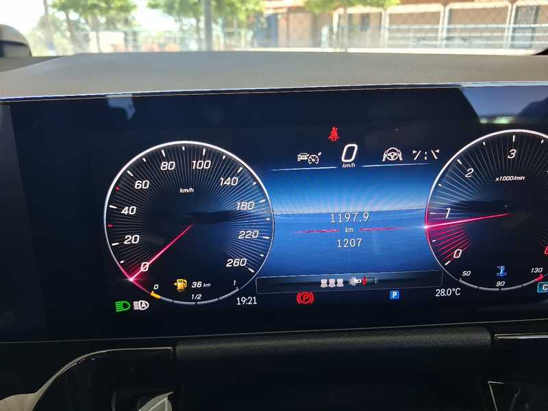 2025 Mercedes-Benz GLA-Class 2,0L 2025 Cyprus