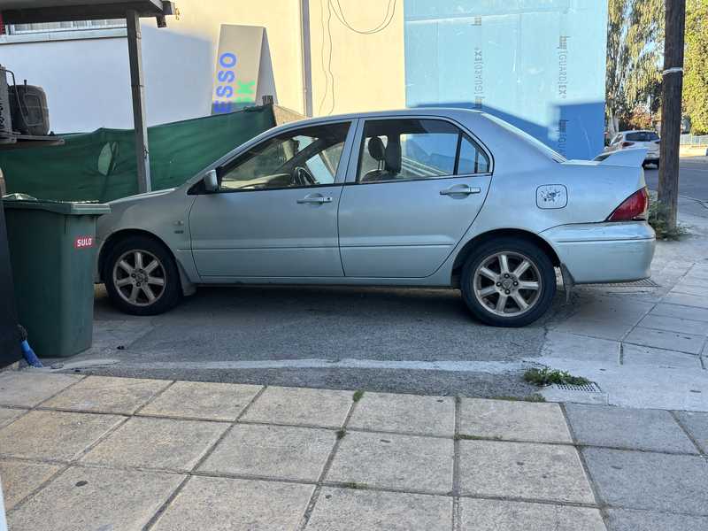 Mitsubishi Lancer 1,6L 2001