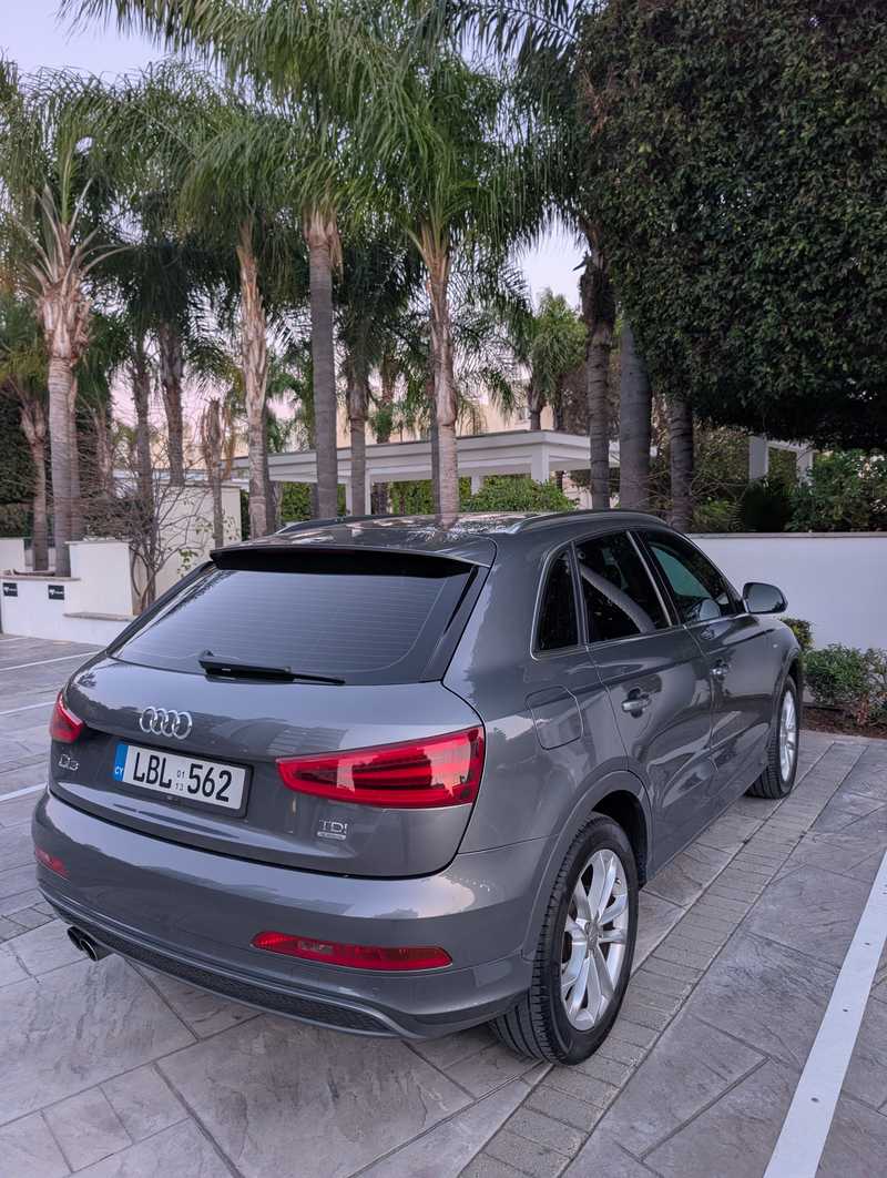2013 Audi Q3 2,0L 2013 Cyprus