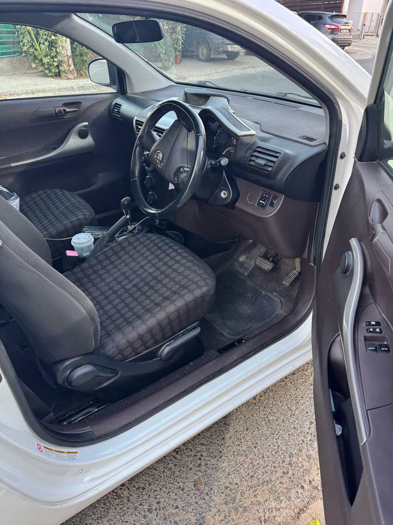 2009 Toyota IQ 1,0L 2009 Cyprus