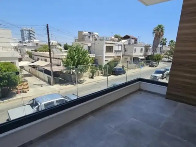 2-bedroom apartment to rent, Limassol — Limassol - Agios Ioannis