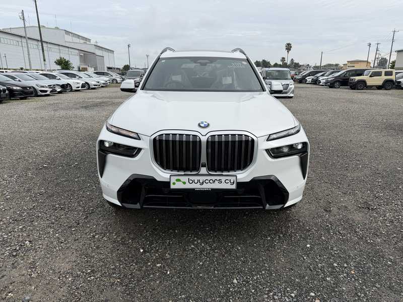 2025 BMW X7 3,0L 2025 Cyprus
