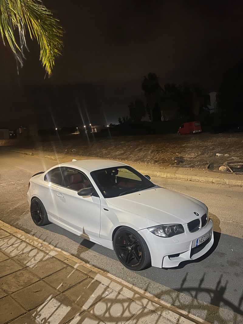 2009 BMW 1-Series 2,3L 2009 Cyprus