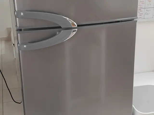 Deawoo fridge freezer, Paphos — Pegeia