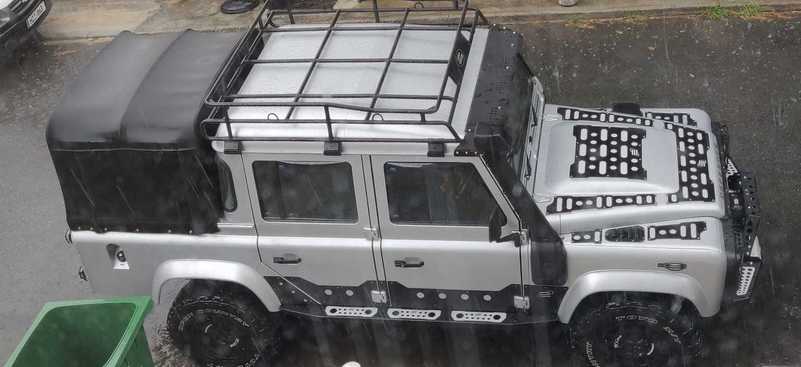 2014 Land Rover Defender 2,2L 2014 Cyprus