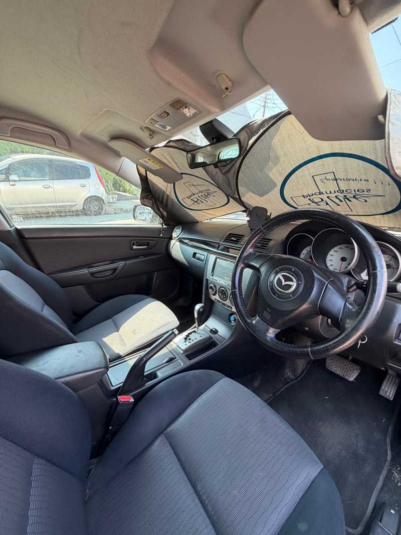 Mazda Axela 5,5L 2006