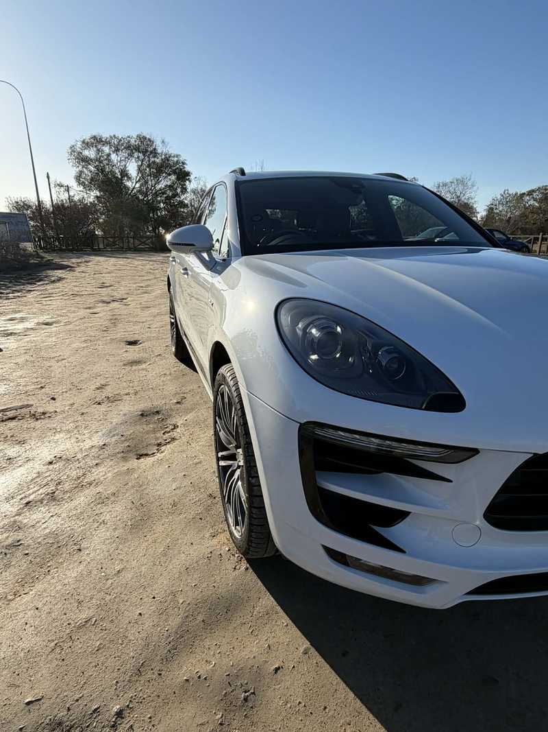 2017 Porsche Macan 3,0L 2017 Cyprus